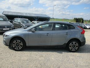 VOLVO V40 2.0D88kw CROSSCOUNTRY 10/2018 bez koroze - 2