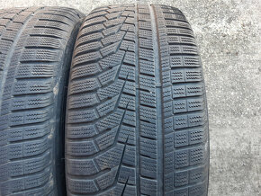 255/55 R18  -zimné Run Flat - 2