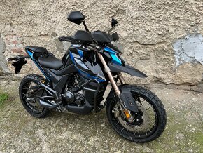 ZONTES ZT 125i ABS Hyper Trail model 2025 - 2