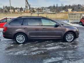 ŠKODA OCTAVIA COMBI 1.6 TDI 77KW ELEGANCE - 2