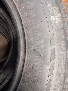 Pneuamtiky zimné - Nokian 245/70/R17 - 2