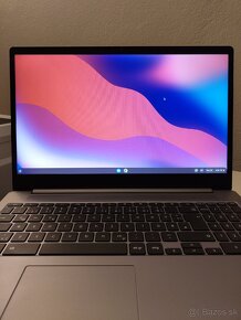 Lenovo Chromebook | 15.6 Inch | 8GB RAM | 128GB SSD - 2