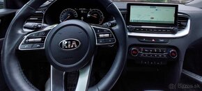 KIA XCeed 1.5 T-GDi Platinum - 2