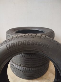 Letné pneumatiky 215/60 R17 - 2