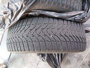 Predám zimné pneumatiky 225/60 R17 - 2