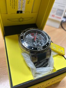 Invicta Star Wars Darth Vader Limited Edition - 2