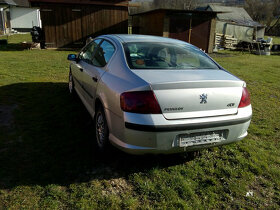 Peugeot 407  2006 ..  zadne SKLO  ELEKTRONY R16 7,5J ET36 - 2