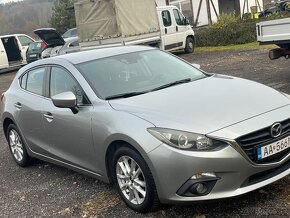 Mazda 3 2.2 - 2