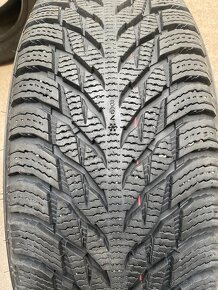 NOKIAN  225/60 R 18 104R - 2