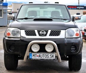 Nissan Navara NP300 4X4 DOUBLE CAB - 2