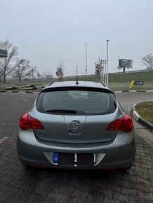 Opel astra j LPG - 2