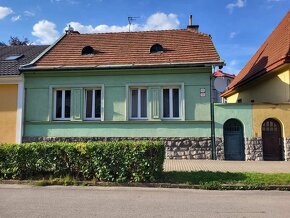 Rodinný dom blízko centra s prístupom auta na pozemok - 2