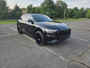 Audi q8 - 2