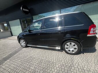 Opel Zafira 2008 - 2