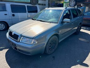 Lacno rozpredám Škoda Octavia I na náhradné diely - 2