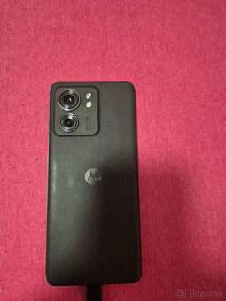 Motorola edge 40 - 2