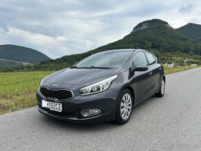 Kia Cee´d 1.6 GDI  ( benzín ) AUTOMAT Kúpené v SR 1.Majiteľ - 2