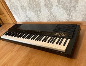 YAMAHA pf70 - 2