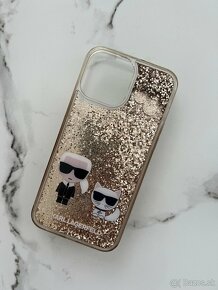 Karl Lagerfeld kryt na Iphone 13ProMax - 2