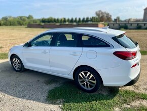 Hyundai i30 CW Kombi 1.6 CRDi 7DCT - 2