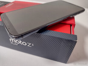 Motorola Z3 Play - 2