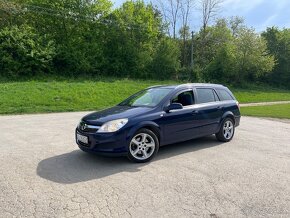 Opel Astra H - 2