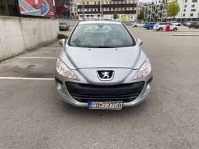 Predám Peugeot 308 1.6 E - 2