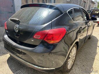 predam diely na opel astra J 1.6 benzin 2015 kod motora B16X - 2