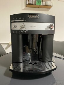 Automaticky kavovar Delonghi Magnifica ESAM 3000b - 2