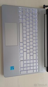 Notebook HP 15s, takmer novy - 2