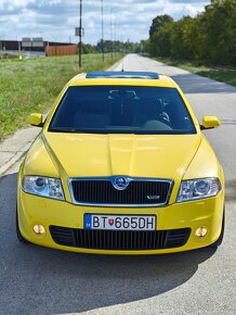 Škoda Octavia Combi 2.0 TFSI RS - 2