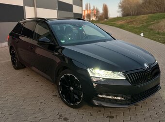 Superb Combi 2,0 TDI Sportline 110kW Model 2022 Virtual Ťažn - 2