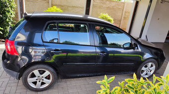 Volkswagen Golf 103kW TDI DSG 2005 299.000km - 2