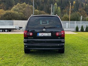 Volkswagen Sharan 1.9 TDI Comfortline - 2