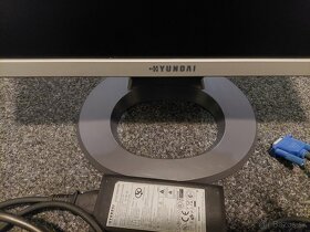 LCD Monitor 17" Hyundai B70A - 2