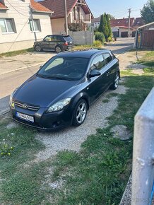 KIA Ceed  2.0crdi 103kw 6qmanual - 2