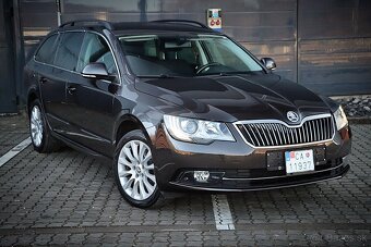 Škoda Superb 2.0TDI 4x4 2013 Bi Xenon Webasto Navi - 2