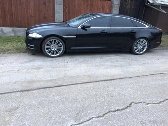 Jaguar XJ 3.0 D Long, TV, Nové pneu 20" - 2