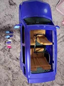 Barbie SUV - 2