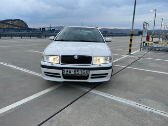 Skoda Octavia 1.8T 110kw RS look - 2