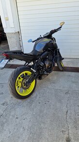 Yamaha MT 07 - 2