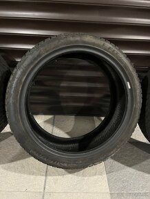 225/40 R18 zimné pneu - 2