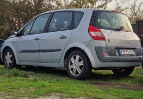 Renault megane Scénic II - 2