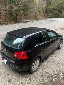 Vw golf 5 benzín 107 tisíc km 2007 - 2