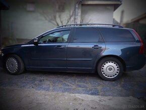 Volvo V50 - 2