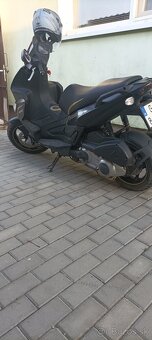 Gilera  Runner 125 st . 4t - 2