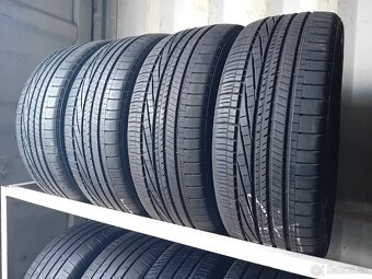 245/45R19 Letné pneumatiky  Goodyear - 2