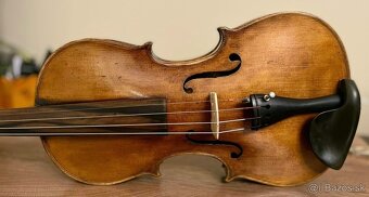 Husle 4/4 staré Amati - 2