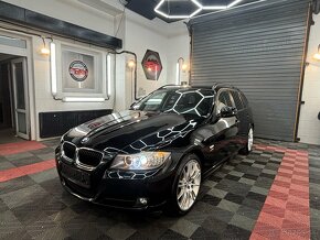 BMW Rad 3 Touring 320d xDrive - 2