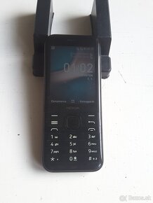 Predám prémiový tlačitkový mobil Nokia 8000 4G Dual Sim - 2